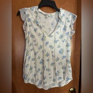 Lucky Brand Cottagecore Feminine Floral V-Neck Cap Sleeve Camisole Size Medium